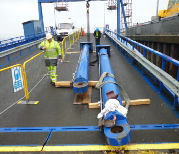 Overhaul of main lift cylinders on Link Spans